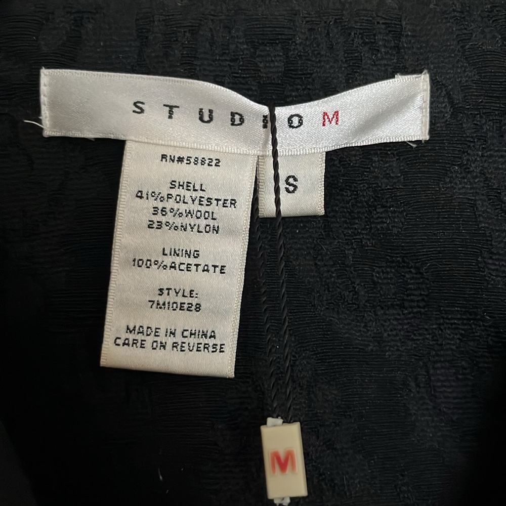 Studio M black - Picture 4 of 9